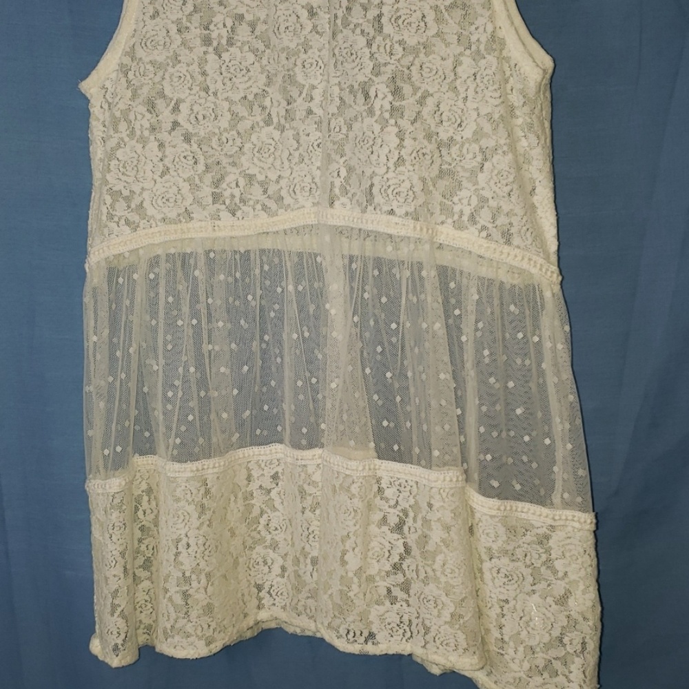 NWT - Picture 3 of 5